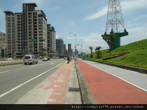 [竹北] 興隆路水岸建築群踏查(中華路起至高鐵東站)2012-04-13 033