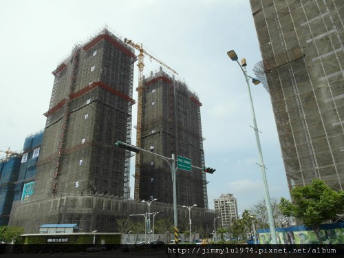 [竹北] 興隆路水岸建築群踏查(中華路起至高鐵東站)2012-04-13 070