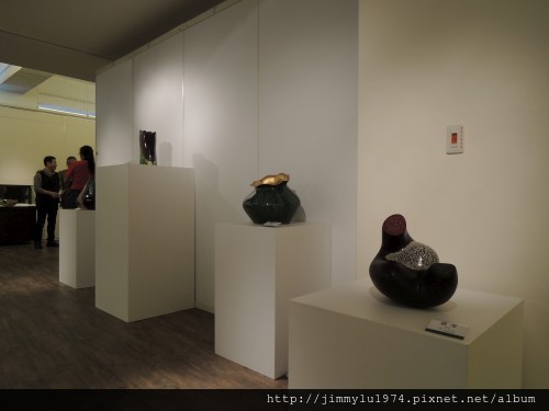 [新聞] 彭坤炎「漆藝繽紛」展 2013-03-13 004