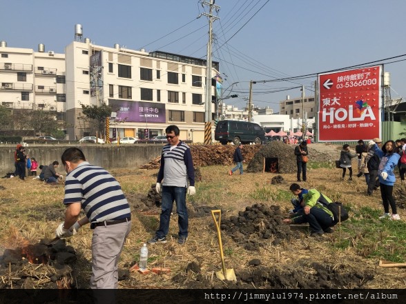 [新竹南寮] 聚樸建設「東大HOLA」(大樓)控窯 2015-01-17 004