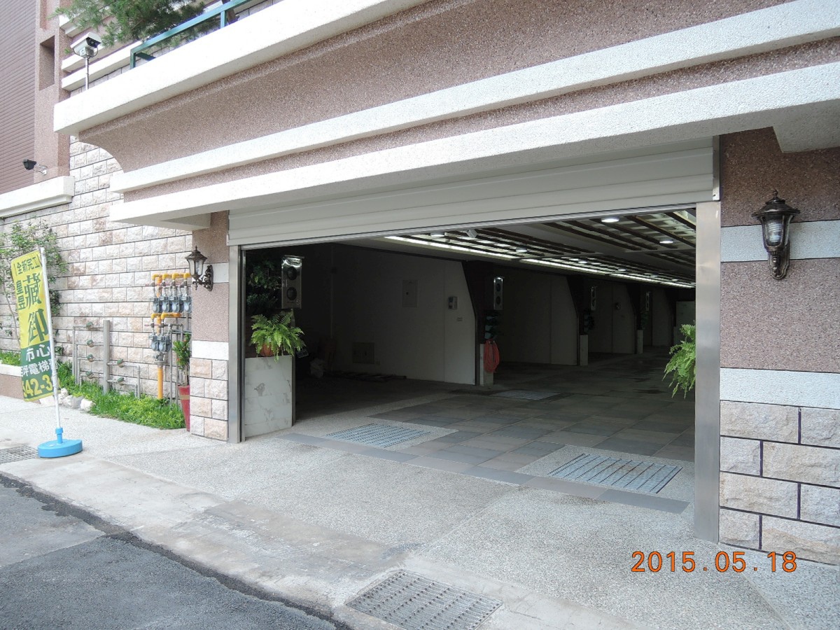 [新竹三廠] 泓業建設-皇昱.藏御(電梯透天)2015-05-18 005