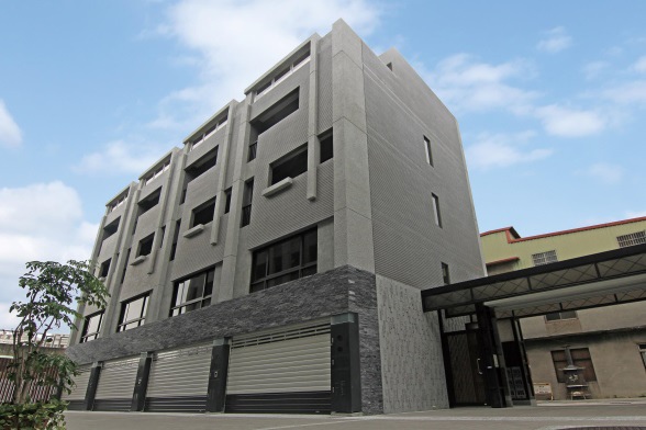 [新竹南勢] 啟隆建設-啟隆緣(透天) 外觀圖  2015-09-14 007