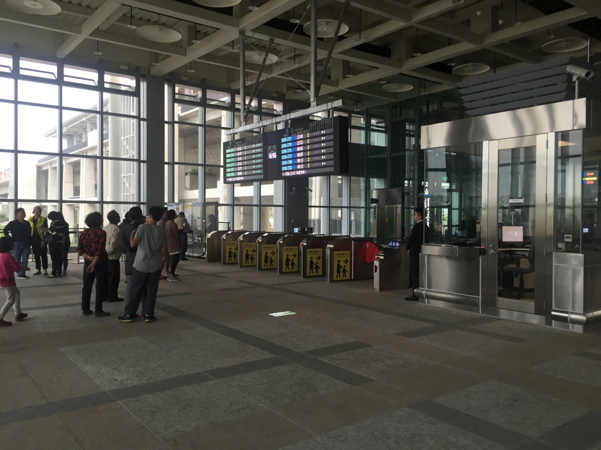 [後龍高鐵] 後龍高鐵苗栗站2015-11-29 010.jpg