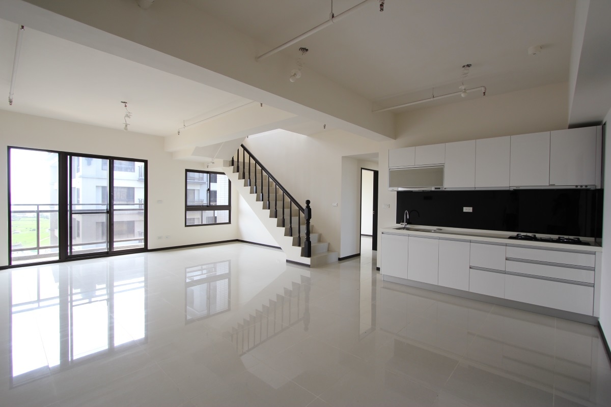 竹北華興 涓建筑實品屋樓中樓