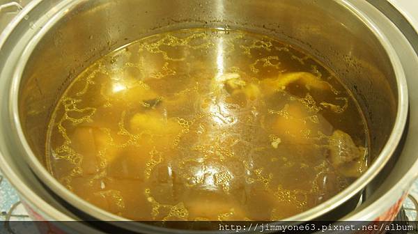 03燉好的雞湯.jpg 03燉好的雞湯.jpg