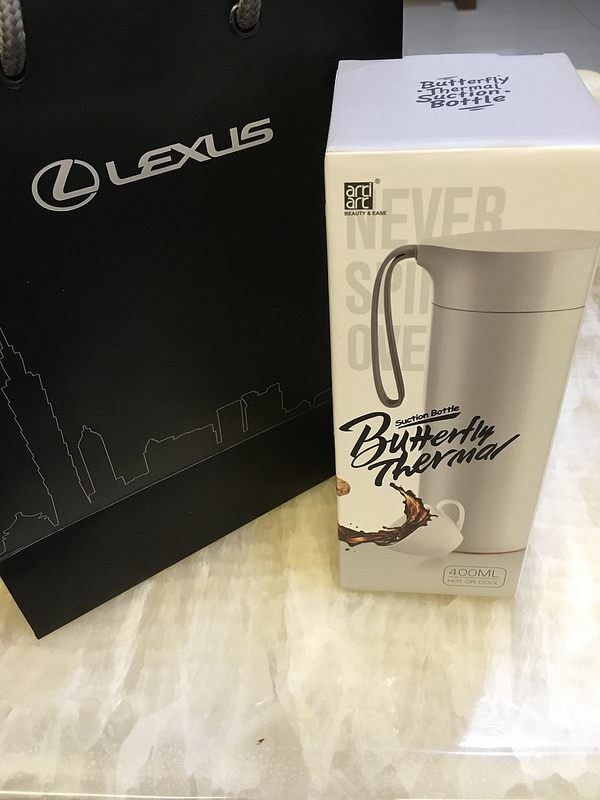 推薦 Lexus 推不倒的隨行保溫不倒杯 實用的功能 好看的外型 天生極客 痞客邦 推薦 Lexus 推不倒的隨行保溫不倒杯 實用的功能 好看的外型 天生極客 痞客邦