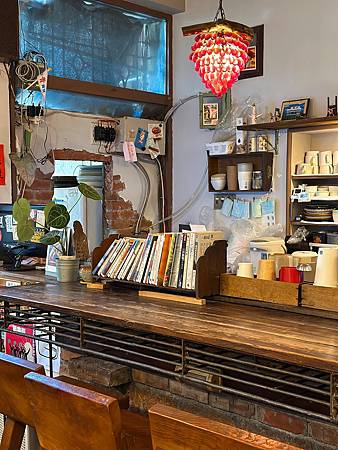 台南老宅風必吃早午餐＆肉桂捲 x PEKO PEKO