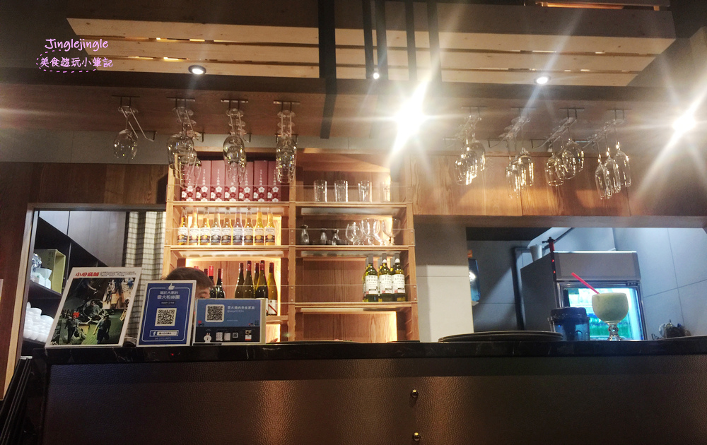 IMG_5656.jpg IMG_5656.jpg