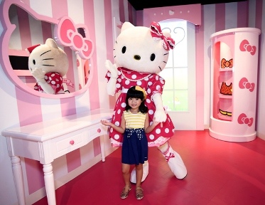 Hello Kitty figure launch (10)