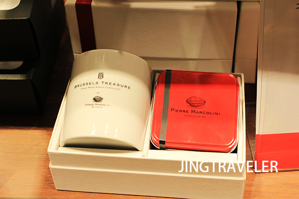 千葉酒酒井Premium Outle5.JPG