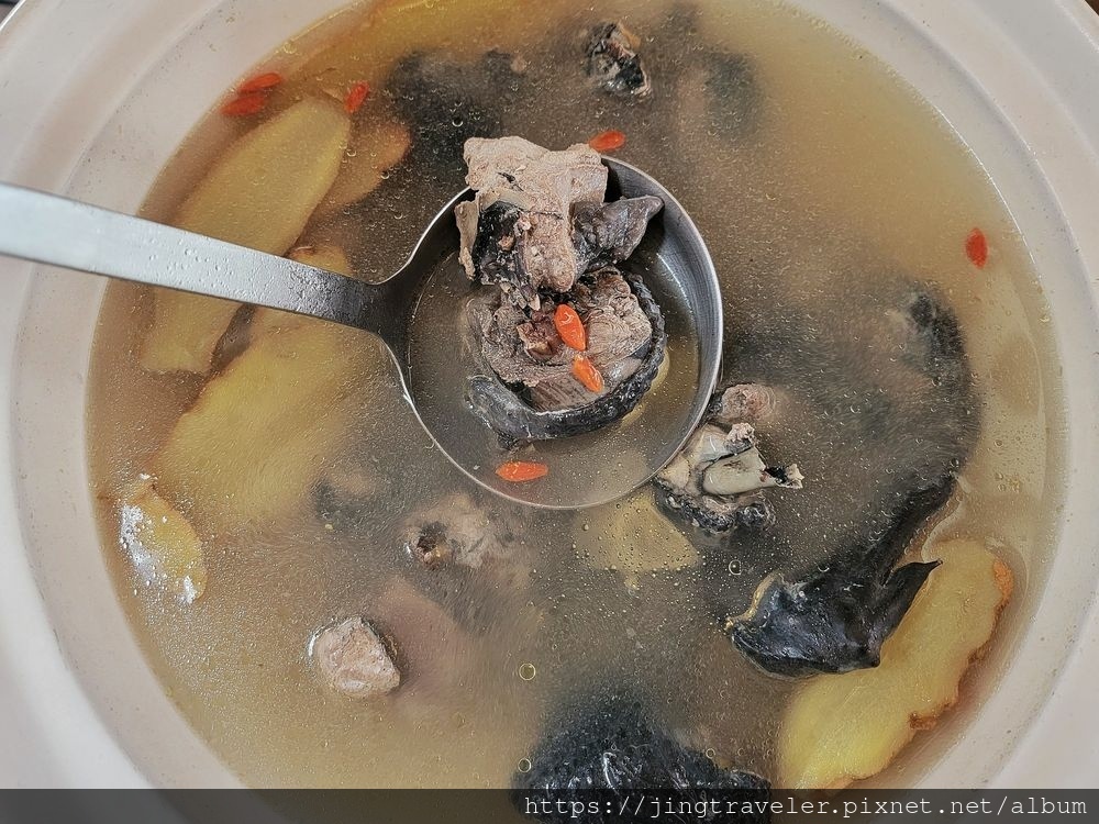 台中老宅餐廳【叁食初 麵食•茶飲•私房菜】隱身西區巷仔內 google4 (16).jpg