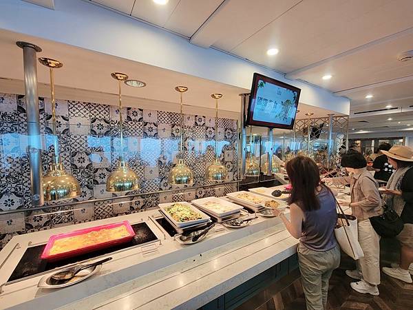 名勝世界壹號郵輪玩樂攻略｜5天4夜搭郵輪玩香港最新景點 高CP值暢享舌尖上的郵輪@水靜葳環遊世界366天 (31).jpg