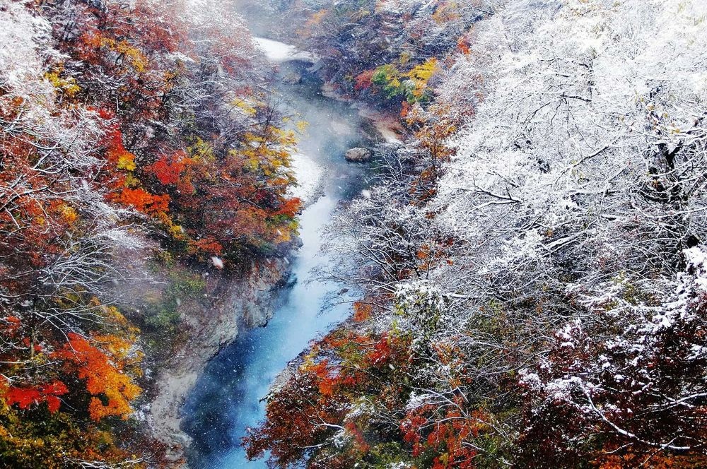 2023-24冬戀秋田絕景 台灣虎航直飛秋田 小安峡溫泉位於雪深的縣南地區，自古便是深受人們喜愛的湯治場溫泉地。.jpg