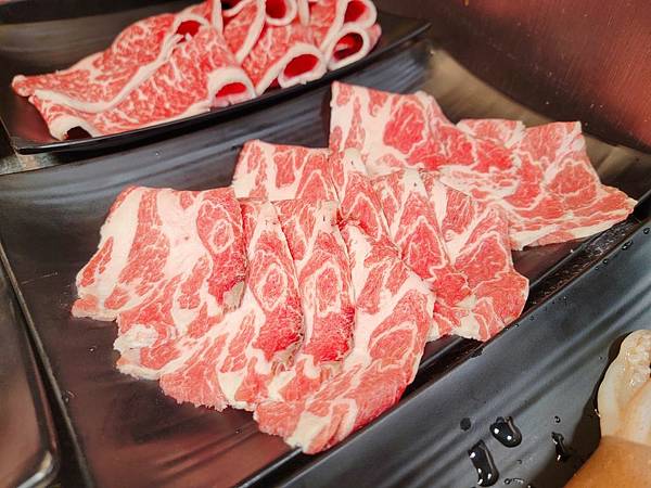 桃園必吃三柒燒肉專門店│桃園燒肉898吃到飽 和牛放題！肉質讚！新增火鍋 (17).jpg