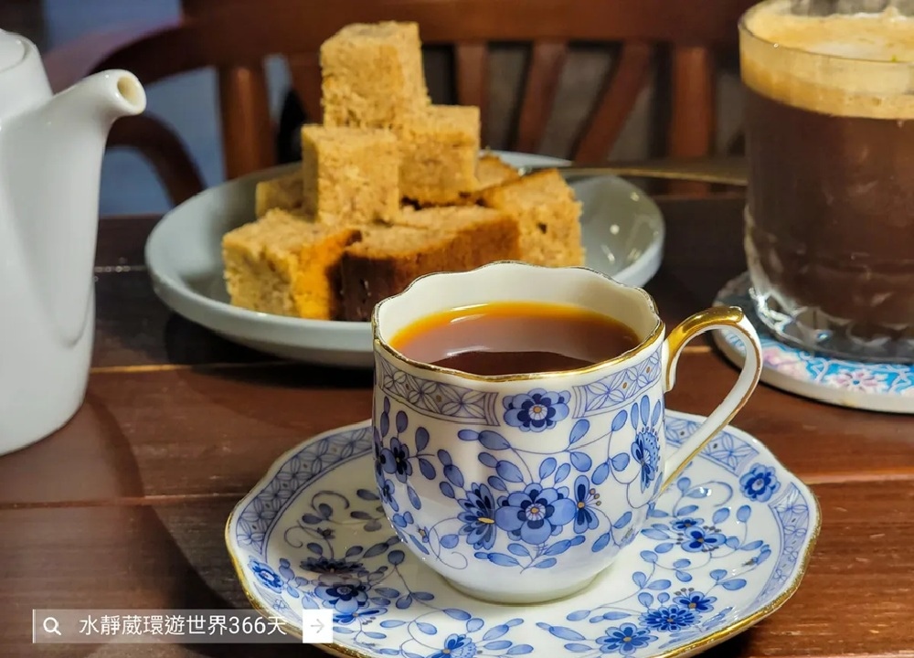 台北聞山咖啡自家焙煎咖啡館、專業烘豆、虹吸咖啡老派浪漫(2025 TSCA金杯獎手工虹吸組優勝).jpg