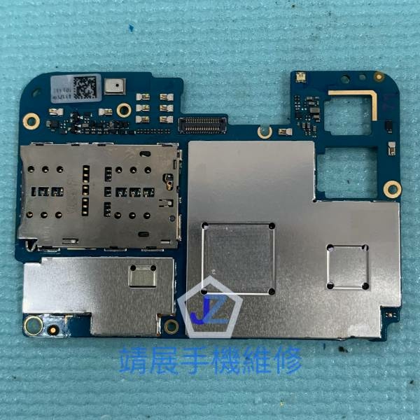 HTC D19+ 主機板維修背面.jpg