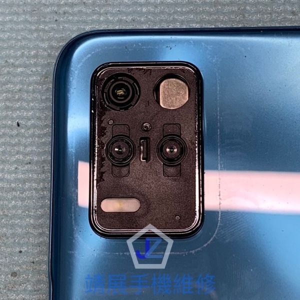 Realme 8 後鏡頭蓋維修.jpg