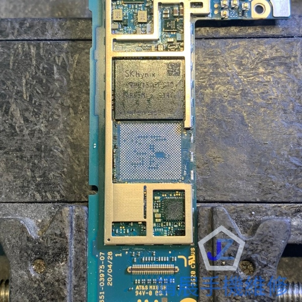 Pixel 4A 5G 不開機主機板維修.jpg