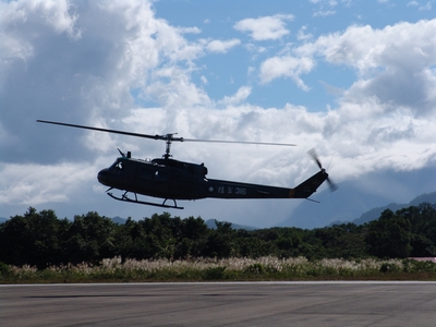 UH-1H 通用運輸直升機