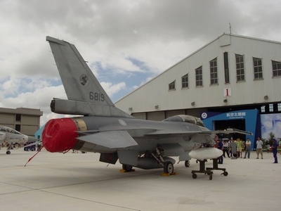 F-16 戰隼式戰鬥機  Fighting Falcon