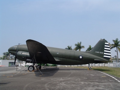 C-46 突擊隊式運輸機