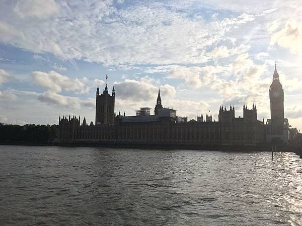 Houses of Parliament+Big Ben