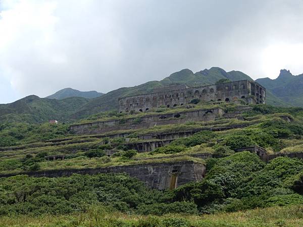 十三層遺址