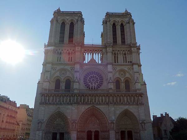 【法國%2F巴黎 Paris】Cathédrale Notre-Dame de Paris 巴黎聖母院