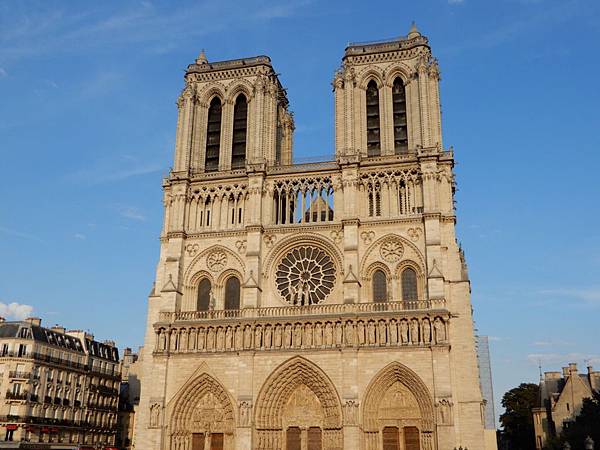 【法國%2F巴黎 Paris】Cathédrale Notre-Dame de Paris 巴黎聖母院