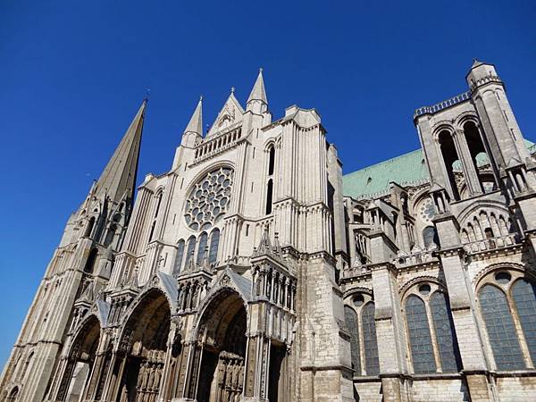 【法國%2F夏特 Chartres】Cathédrale Notre-Dame de Chartres 夏特大教堂