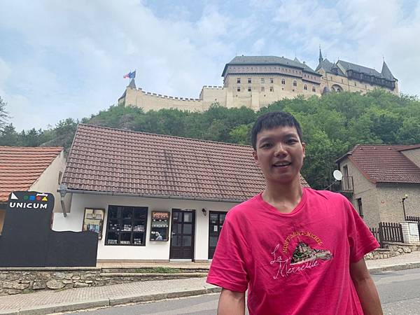 【捷克】Karlštejn Castle 卡爾斯坦城堡