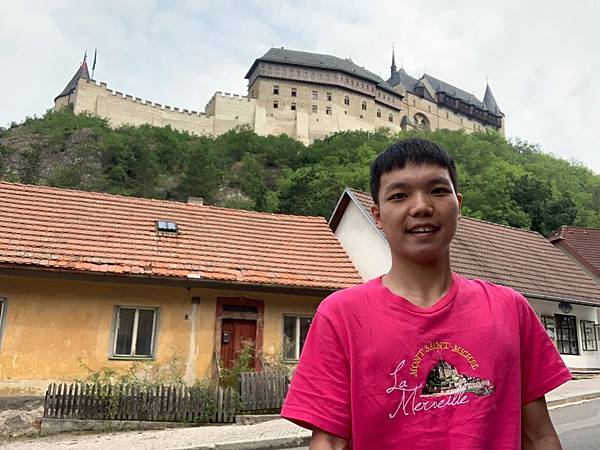 【捷克】Karlštejn Castle 卡爾斯坦城堡