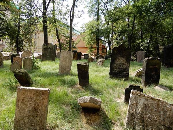 【捷克%2F布拉格 Praha】猶太區～Old Jewish Cemetery 舊猶太墓園