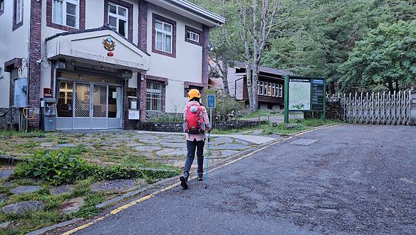 【玉山西峰北峰】兩天一夜玉山西峰+北峰挑戰主北叉路魔王坡! 【玉山西峰北峰】兩天一夜玉山西峰+北峰挑戰主北叉路魔王坡!