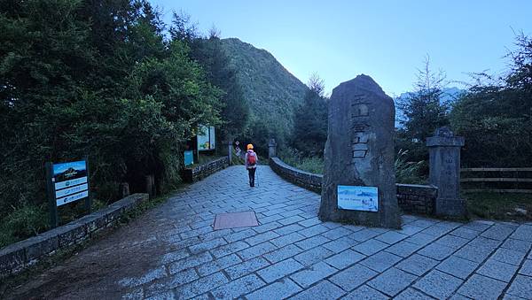 【玉山西峰北峰】兩天一夜玉山西峰+北峰挑戰主北叉路魔王坡! 【玉山西峰北峰】兩天一夜玉山西峰+北峰挑戰主北叉路魔王坡!