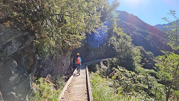 【玉山西峰北峰】兩天一夜玉山西峰+北峰挑戰主北叉路魔王坡! 【玉山西峰北峰】兩天一夜玉山西峰+北峰挑戰主北叉路魔王坡!