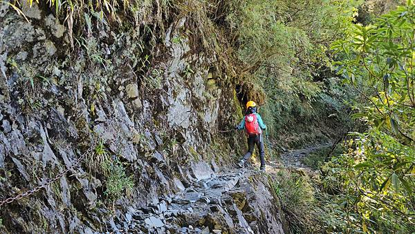 【玉山西峰北峰】兩天一夜玉山西峰+北峰挑戰主北叉路魔王坡! 【玉山西峰北峰】兩天一夜玉山西峰+北峰挑戰主北叉路魔王坡!