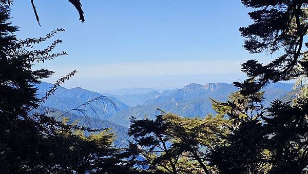 【玉山西峰北峰】兩天一夜玉山西峰+北峰挑戰主北叉路魔王坡! 【玉山西峰北峰】兩天一夜玉山西峰+北峰挑戰主北叉路魔王坡!