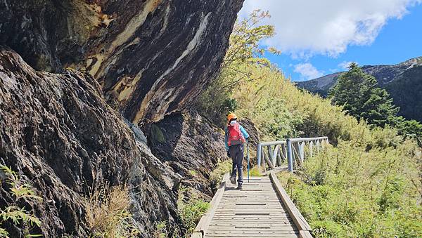 【玉山西峰北峰】兩天一夜玉山西峰+北峰挑戰主北叉路魔王坡! 【玉山西峰北峰】兩天一夜玉山西峰+北峰挑戰主北叉路魔王坡!