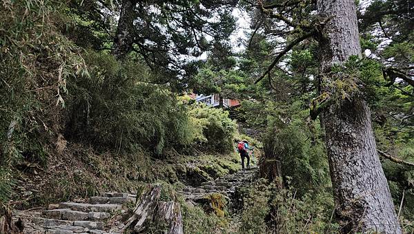 【玉山西峰北峰】兩天一夜玉山西峰+北峰挑戰主北叉路魔王坡! 【玉山西峰北峰】兩天一夜玉山西峰+北峰挑戰主北叉路魔王坡!