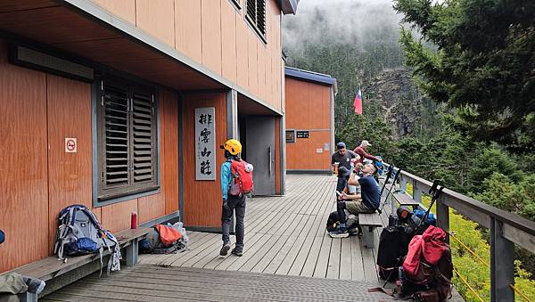 【玉山西峰北峰】兩天一夜玉山西峰+北峰挑戰主北叉路魔王坡! 【玉山西峰北峰】兩天一夜玉山西峰+北峰挑戰主北叉路魔王坡!