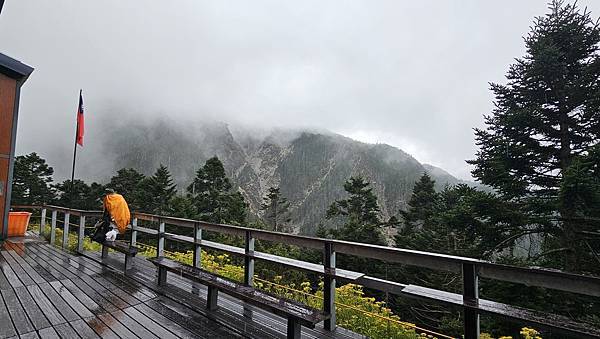 【玉山西峰北峰】兩天一夜玉山西峰+北峰挑戰主北叉路魔王坡! 【玉山西峰北峰】兩天一夜玉山西峰+北峰挑戰主北叉路魔王坡!
