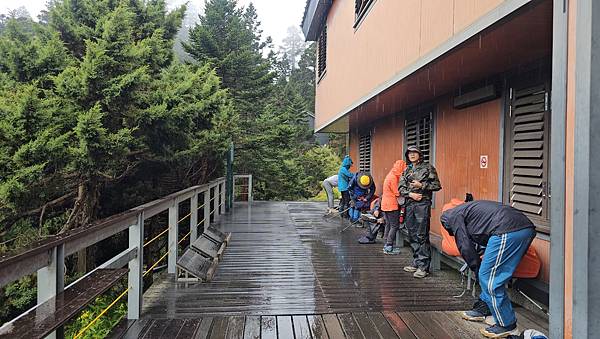 【玉山西峰北峰】兩天一夜玉山西峰+北峰挑戰主北叉路魔王坡! 【玉山西峰北峰】兩天一夜玉山西峰+北峰挑戰主北叉路魔王坡!