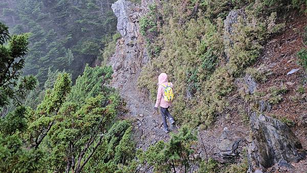 【玉山西峰北峰】兩天一夜玉山西峰+北峰挑戰主北叉路魔王坡! 【玉山西峰北峰】兩天一夜玉山西峰+北峰挑戰主北叉路魔王坡!