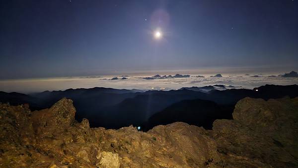 【玉山西峰北峰】兩天一夜玉山西峰+北峰挑戰主北叉路魔王坡! 【玉山西峰北峰】兩天一夜玉山西峰+北峰挑戰主北叉路魔王坡!