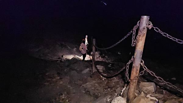 【玉山西峰北峰】兩天一夜玉山西峰+北峰挑戰主北叉路魔王坡! 【玉山西峰北峰】兩天一夜玉山西峰+北峰挑戰主北叉路魔王坡!