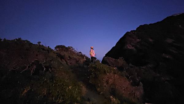 【玉山西峰北峰】兩天一夜玉山西峰+北峰挑戰主北叉路魔王坡! 【玉山西峰北峰】兩天一夜玉山西峰+北峰挑戰主北叉路魔王坡!