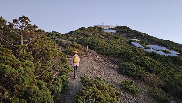 【玉山西峰北峰】兩天一夜玉山西峰+北峰挑戰主北叉路魔王坡! 【玉山西峰北峰】兩天一夜玉山西峰+北峰挑戰主北叉路魔王坡!