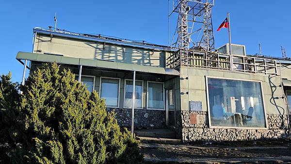 【玉山西峰北峰】兩天一夜玉山西峰+北峰挑戰主北叉路魔王坡! 【玉山西峰北峰】兩天一夜玉山西峰+北峰挑戰主北叉路魔王坡!