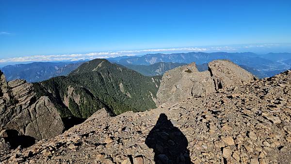 【玉山西峰北峰】兩天一夜玉山西峰+北峰挑戰主北叉路魔王坡! 【玉山西峰北峰】兩天一夜玉山西峰+北峰挑戰主北叉路魔王坡!